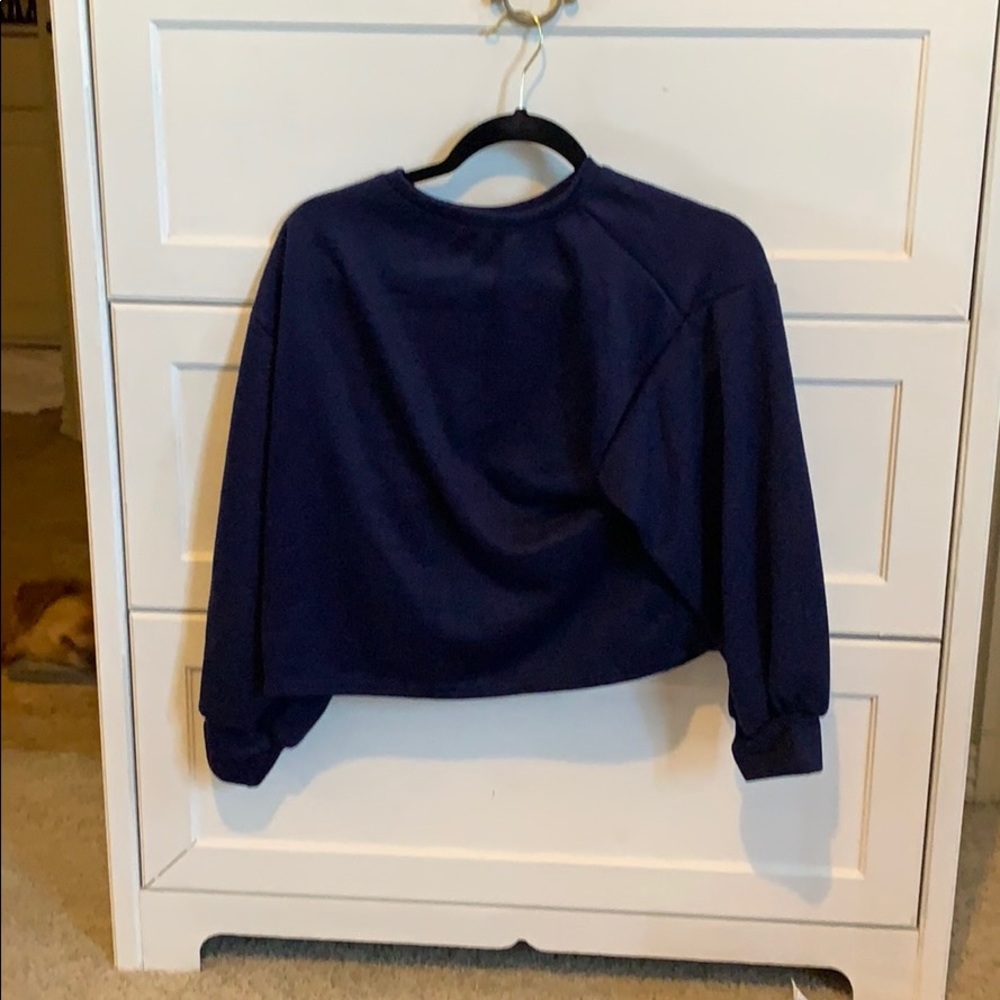 Oversize crop sweatshirt
